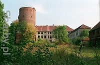 Autor 	Jerzy Strzelecki; Creative Commons Uznanie autorstwa – Na tych samych warunkach 3.0.